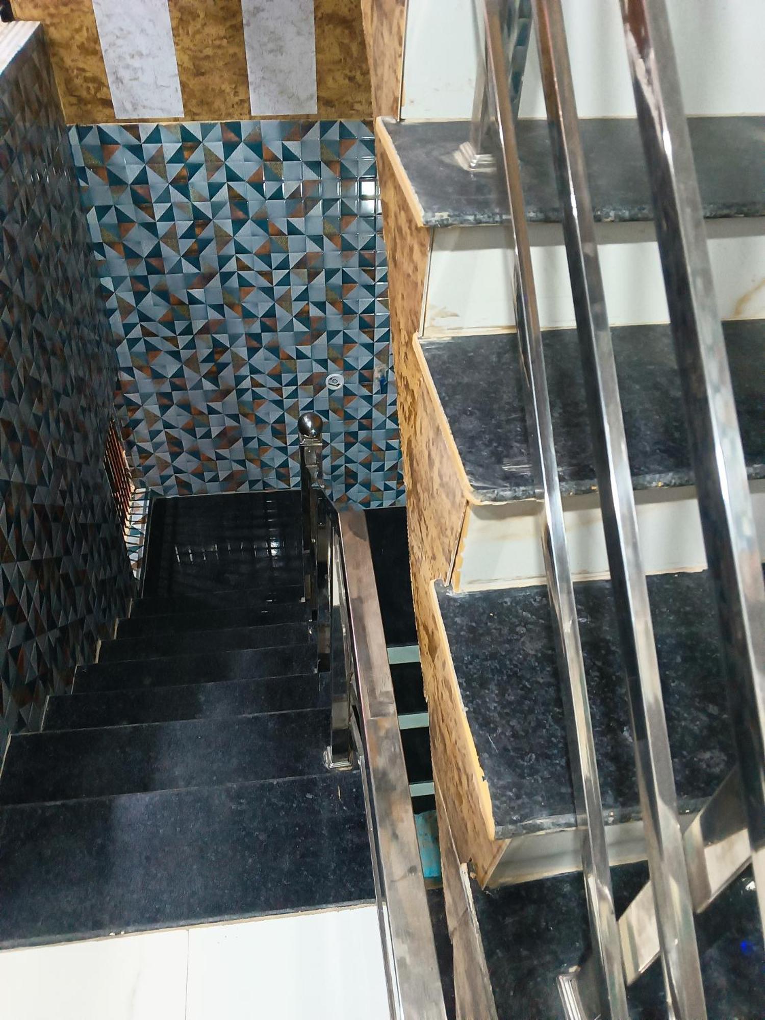 Готель La Ayodhya Residency Екстер'єр фото